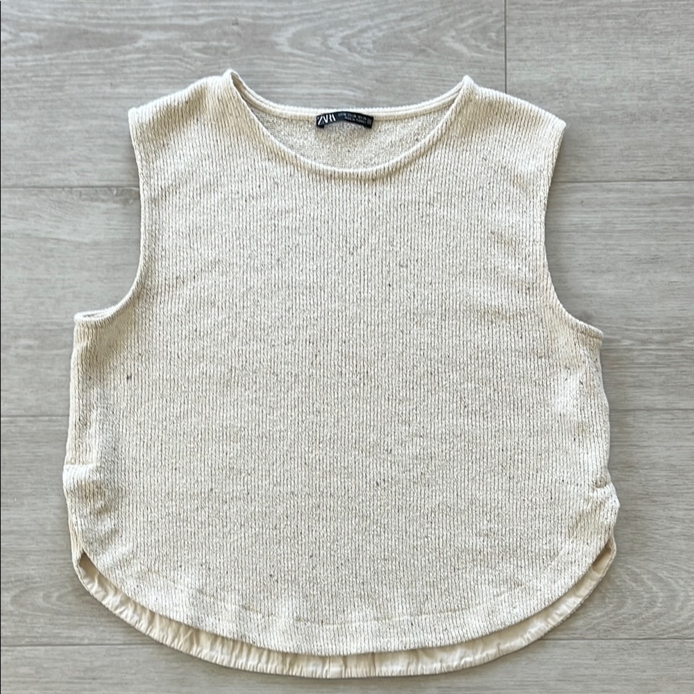 Zara Cream Sleeveless Knit Top Size Medium